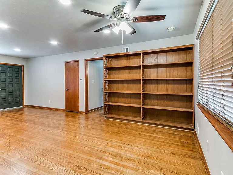 721 E Bouse Dr — Photo 18
