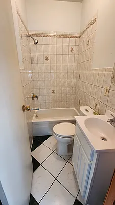 Rented by Apple Exclusive Realty Inc | media 5