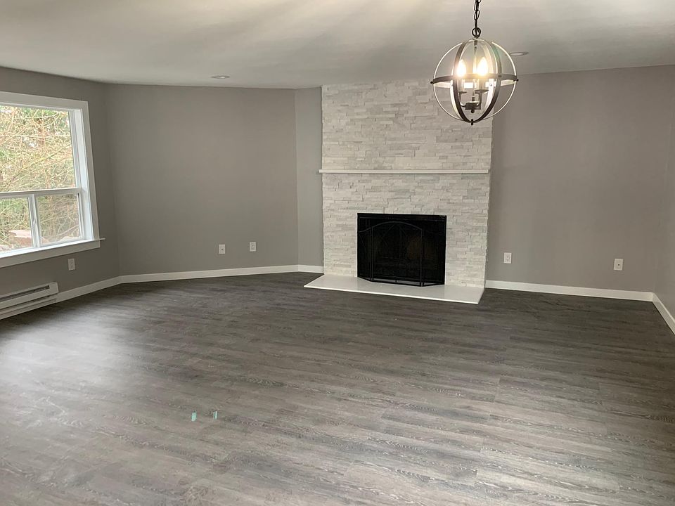 1st image of 10505 SE Cliff Pl Unit B