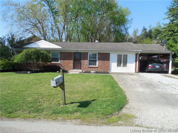 211 Catalpa Drive, Jeffersonville, IN 47130