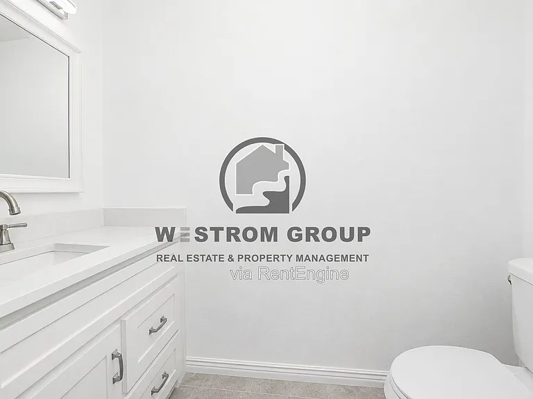 709 S Church St — Photo 14