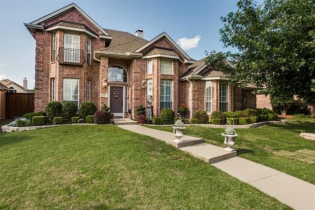 1st image of 417 Sunrise Dr
