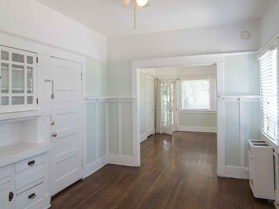 Beautiful architectural details in an open, airy 2nd story s