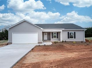 2317 Ellen St, Granite Falls, NC 28630