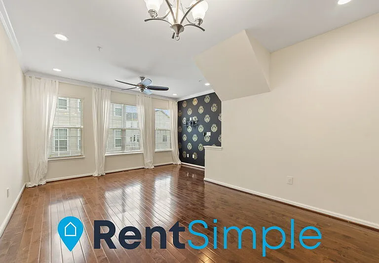 15375 Rosemont Manor Dr — Photo 11