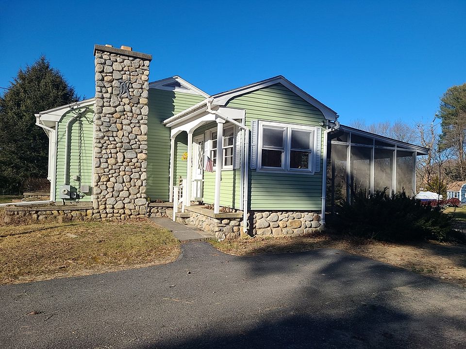 299 W River Rd, Uxbridge, MA 01569 Zillow
