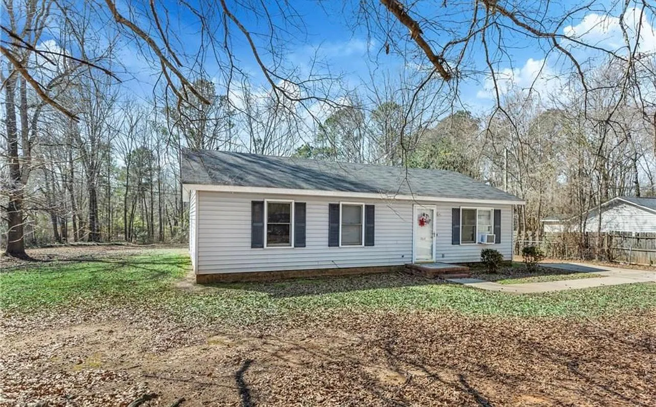3514 Deerwood Trl — Photo 3