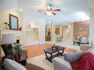 2314 Hunter Place Ln, Arlington, TX 76006