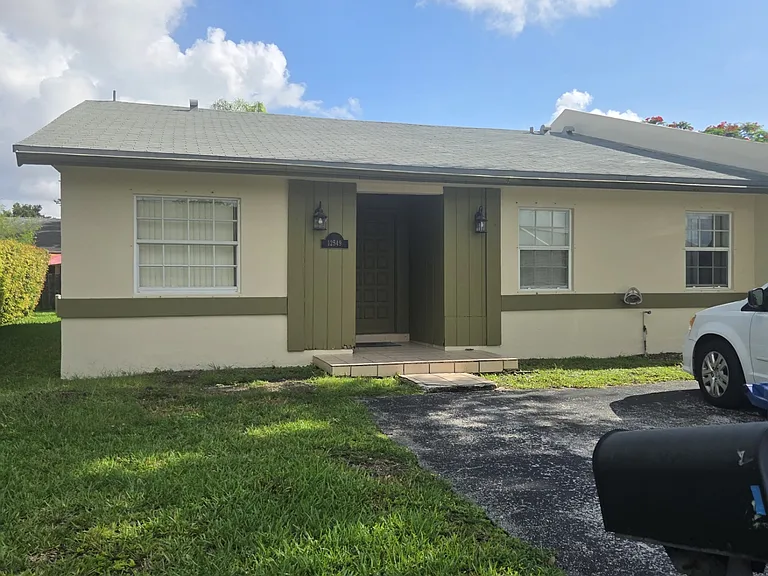 12549 SW 118th Ln — Photo 19
