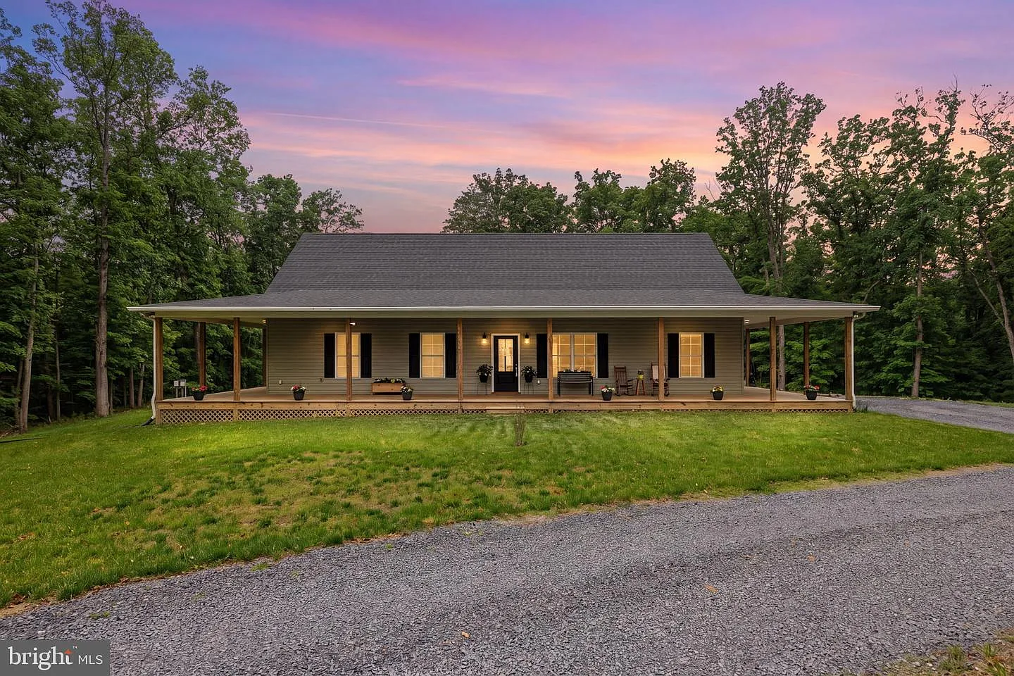 155 Turkey Ln photo 1