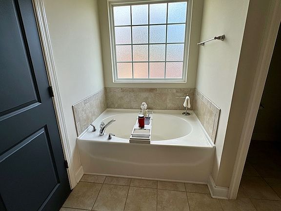 2nd image of 6108 Bedstone Dr