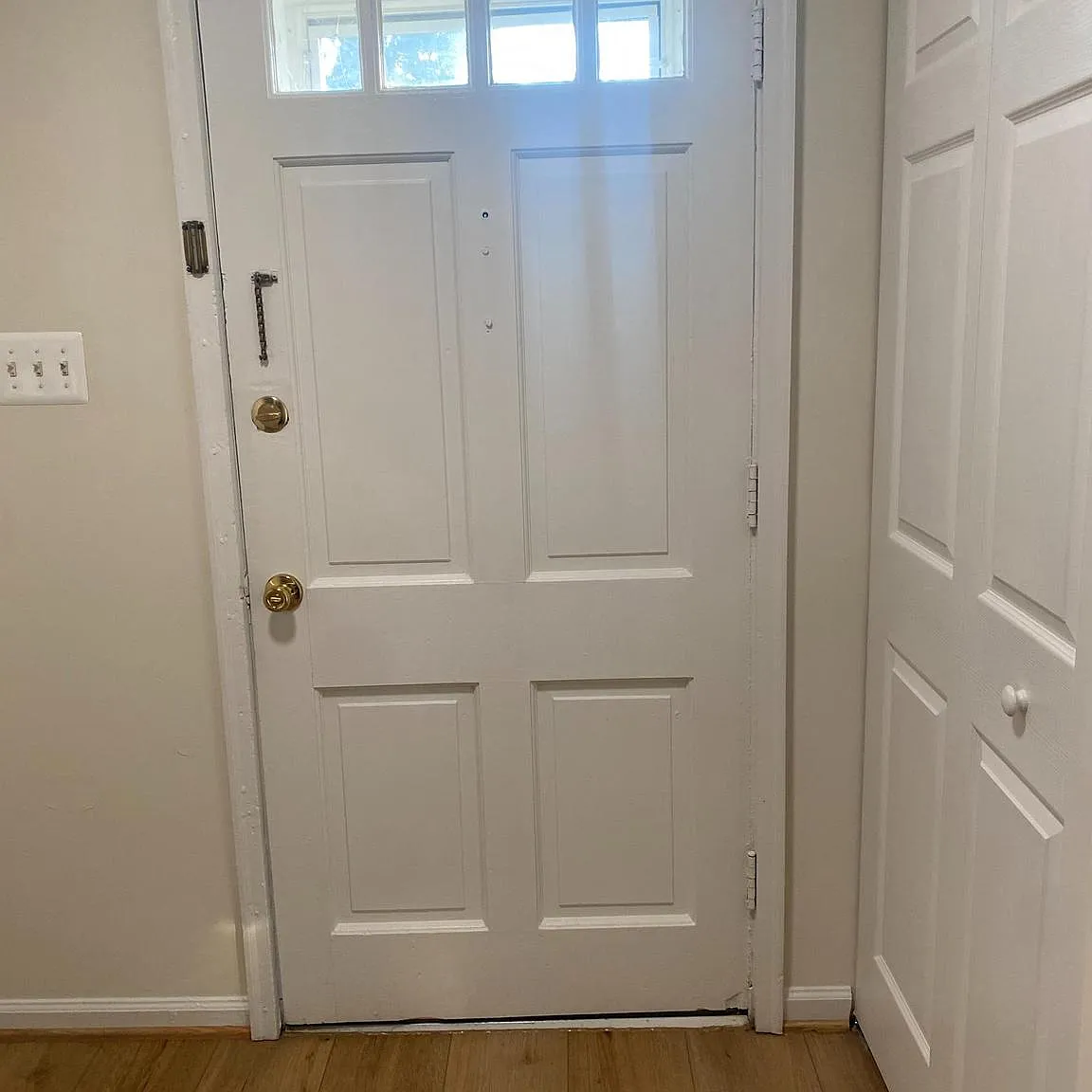 3 bed, 2.5 bath, 1372 sqft, $2,450 — Photo 2