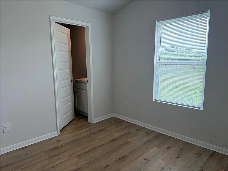958 Road 5702 — Photo 20