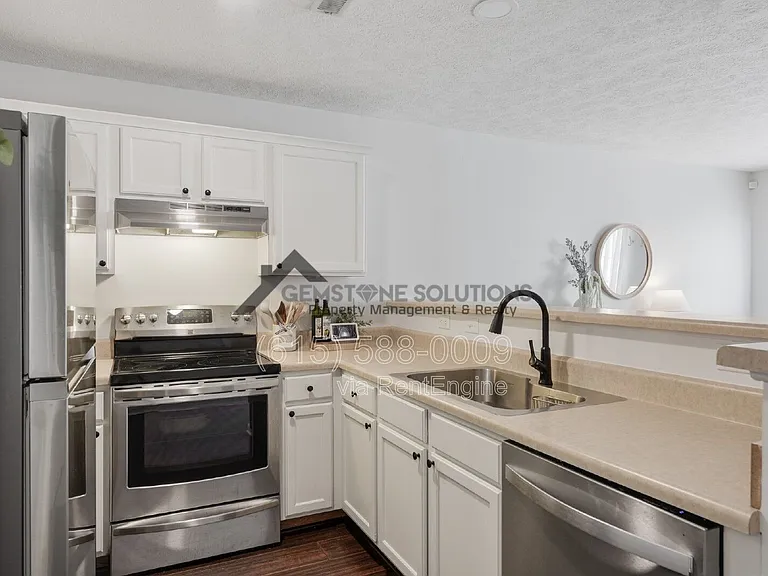 7111 Lenox Village Dr — Photo 11
