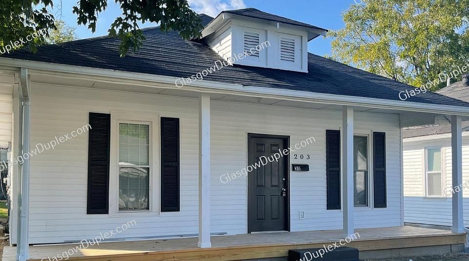 1st image of 203 N Lewis St