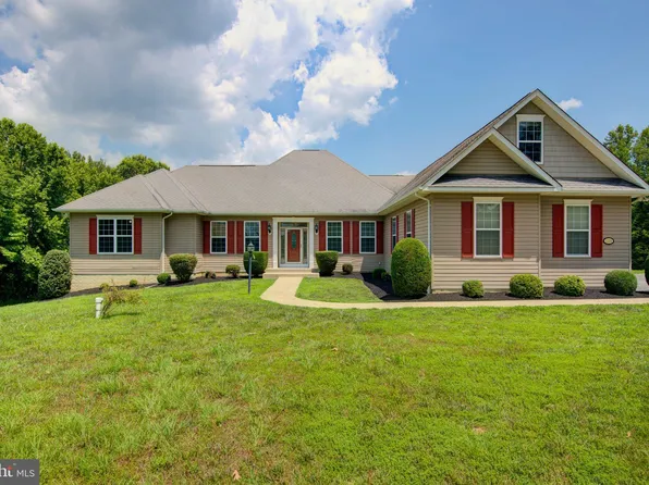 12210 Stoneleigh Pl, Hughesville, MD 20637