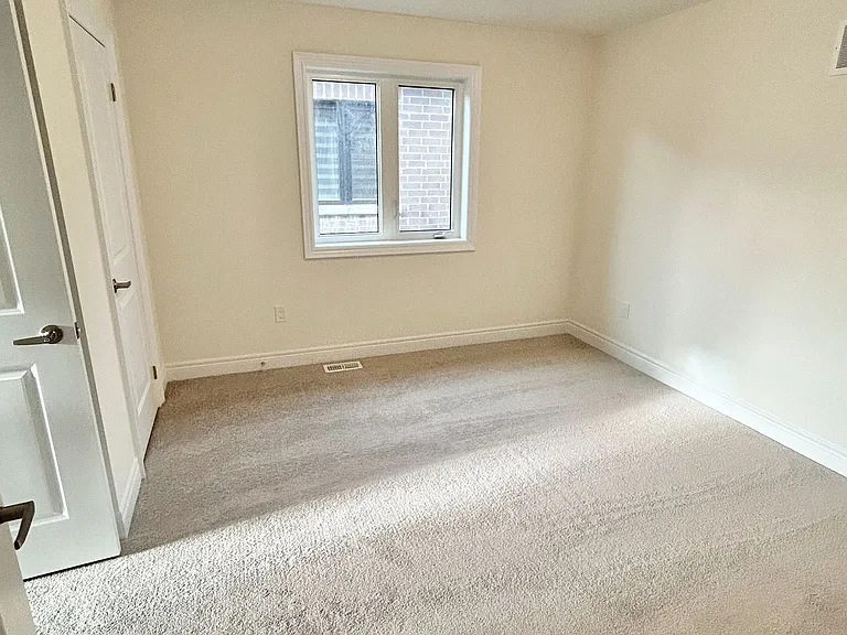 57 Donald Stewart Rd — Photo 2