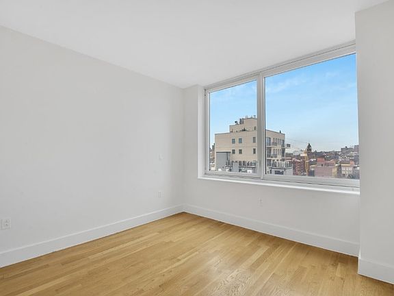 3rd image of 150 4th Ave APT 9E