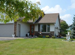 969 Fairchild Dr, River Falls, WI 54022