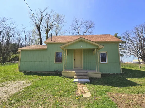 2675 Main Lane, Mountain Grove, MO 65711