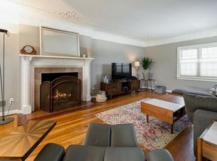 2787 Tremont Rd, Upper Arlington, OH 43221