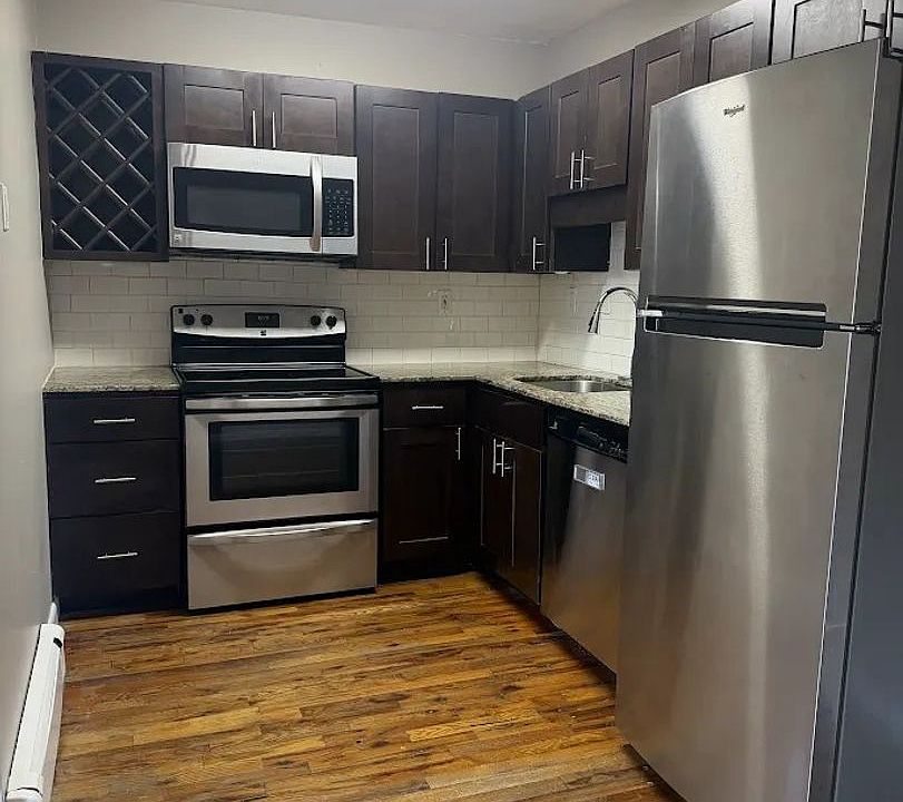 1st image of 321 Monroe St APT 3A