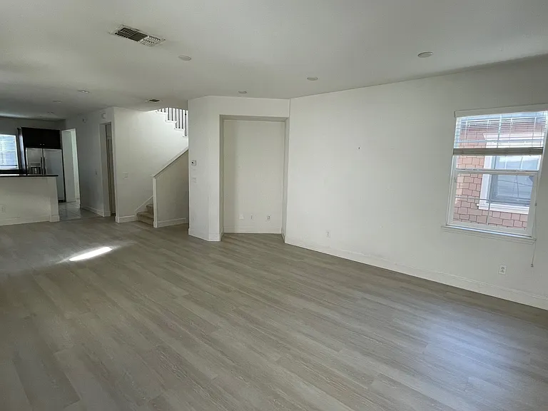 2939 Kobio Dr — Photo 4