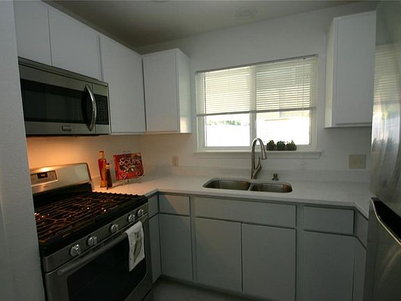 5th image of 7209 Shadywood Dr