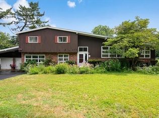 80 Governor Stoughton Ln, Milton, MA 02186
