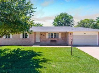 407 S French Dr, Dunlap, IL 61525