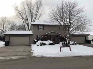 1413 W Hiawatha Dr, Appleton, WI 54914