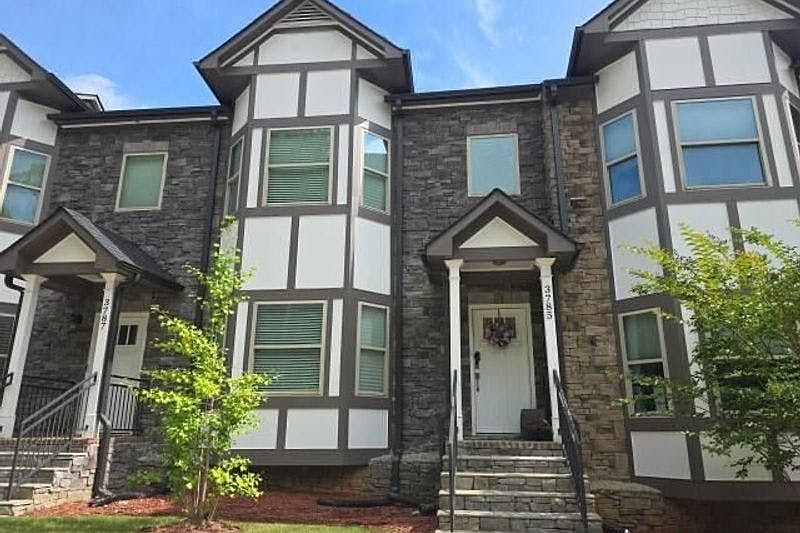 2nd image of 3785 Jack Vernon Cir