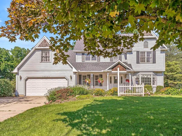 59965 Valley View Trl, Osceola, IN 46561
