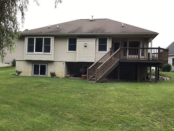 4th image of 681 Creekside Ct