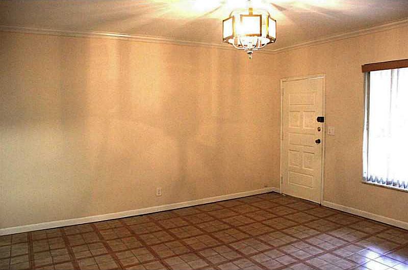 2nd image of 2650 SW 23rd St