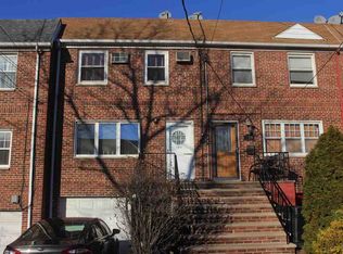 181 W 27th St, Bayonne, NJ 07002