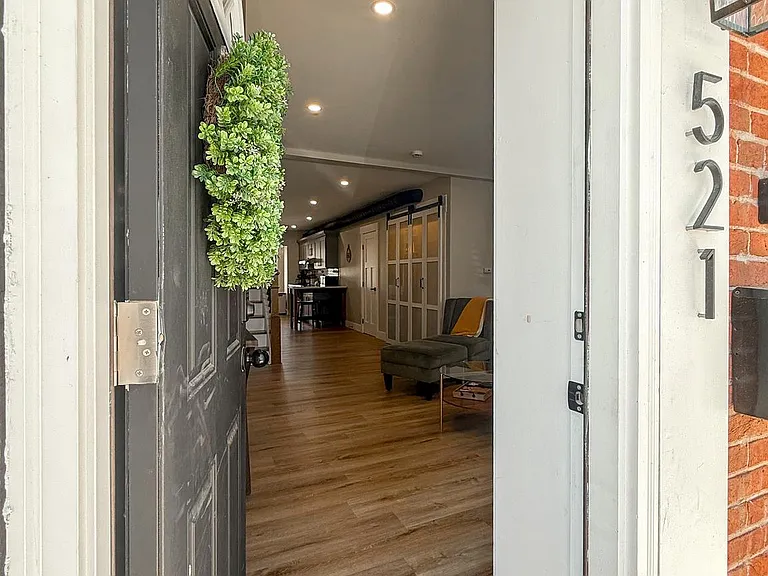 521 Locust St — Photo 5