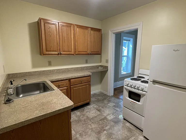 906 Linden Grove Ave #904 — Photo 8