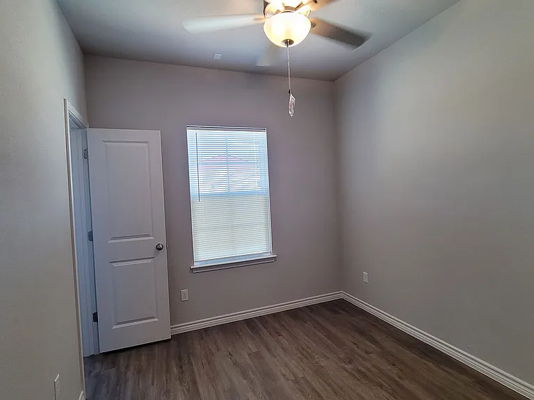104 Peruna Dr — Photo 17