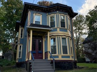 112 Ashworth Pl, Syracuse, NY 13210