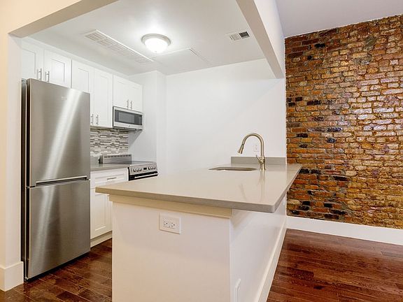 4th image of 413 E 78th St APT 1R