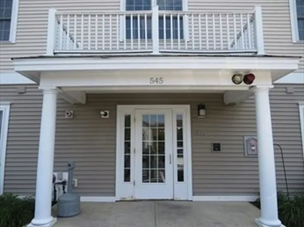 545 Page St Unit 306, Stoughton, MA 02072