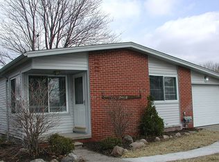 34118 Beechnut St, Westland, MI 48186