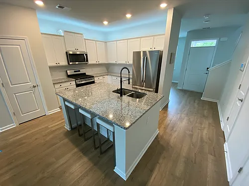 2068 Blakers Blvd Photo 1