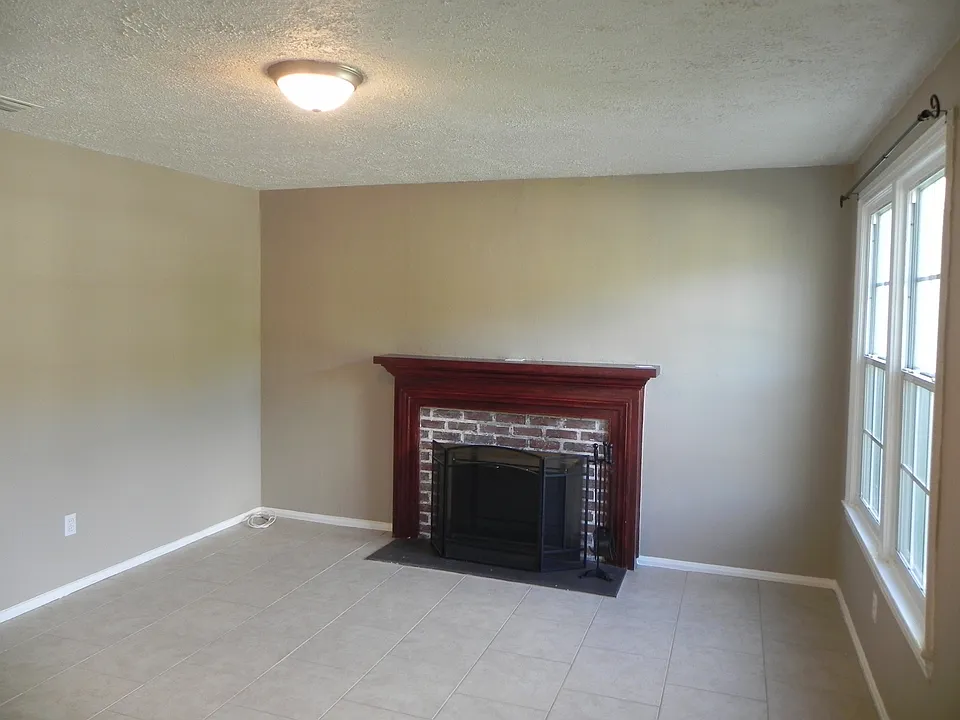 2704 Spring Park Rd