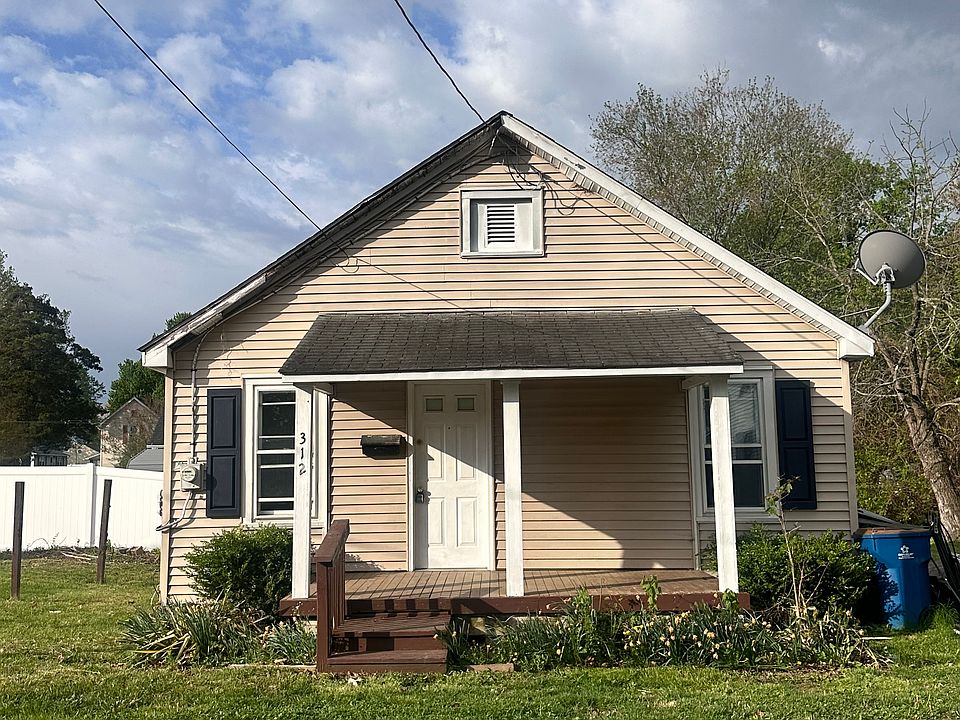 1st image of 312 Grant St