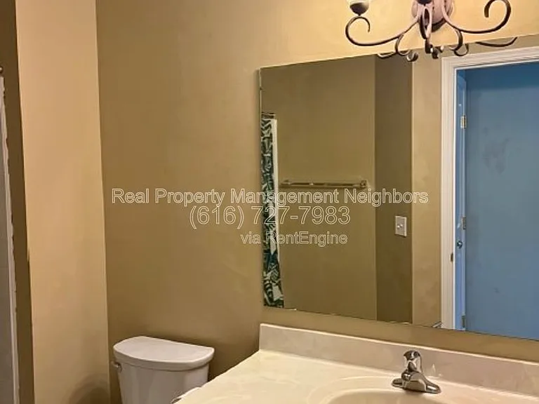 1636 Northbend Dr NE — Photo 31