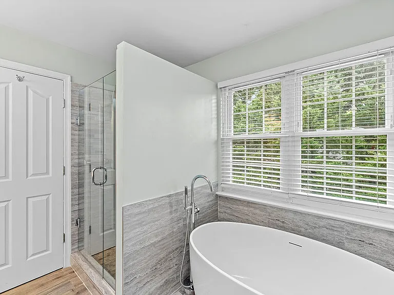 5714 Silk Tree Dr — Photo 36