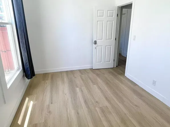 452 S 9th St, San Jose, CA 95112