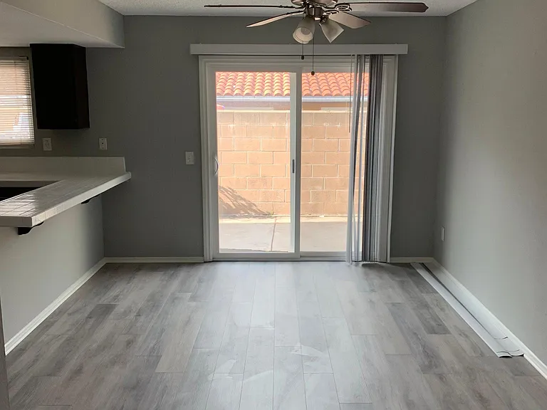 14523 S Budlong Ave #A — Photo 12